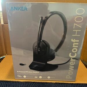 Anker PowerConf H700 AI Powered Wireless Headset and charging stand. Brand new.